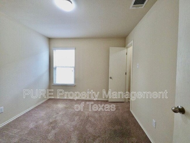 Building Photo - 13008 Ship Bell Dr