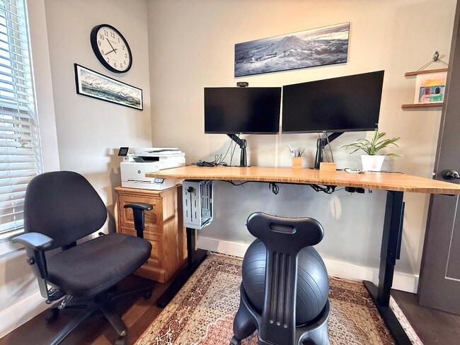 Building Photo - 760 Beachwood Ct