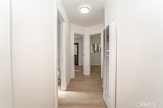 Building Photo - 872 Hill Ln