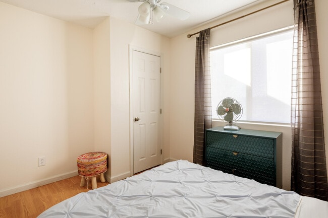 Building Photo - 5655 Encelia Dr