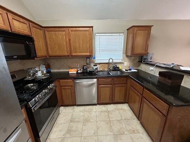 Building Photo - 4113 Cedar Creek Court