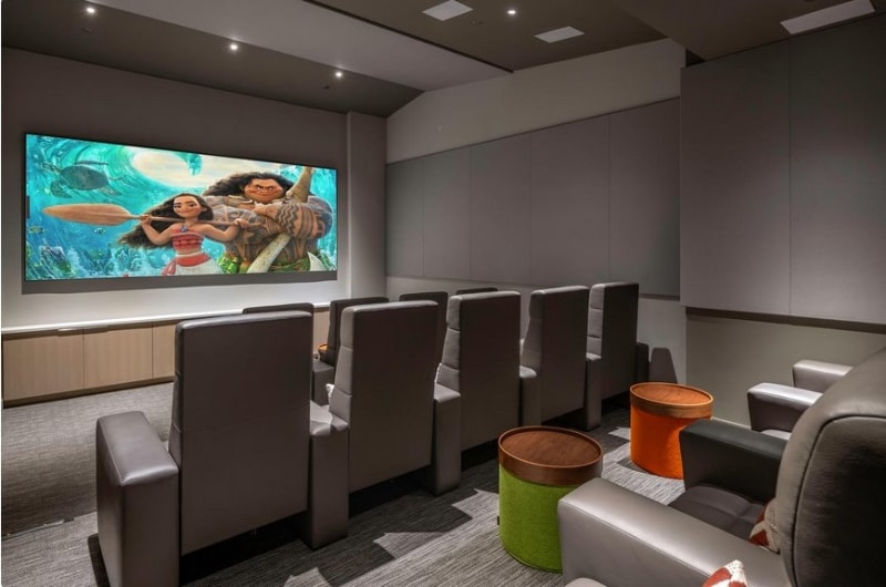 Building Photo - 1001 Queen St