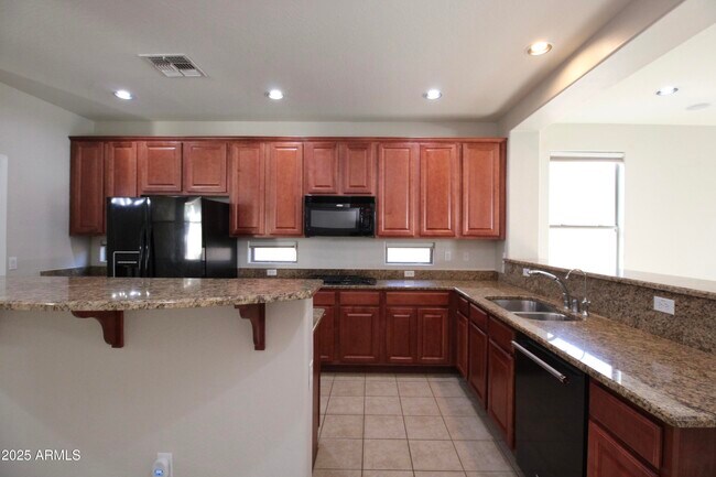 Building Photo - 22310 E Creekside Ct