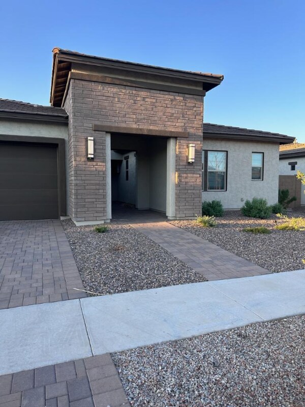 Building Photo - 3427 E Harwell Rd