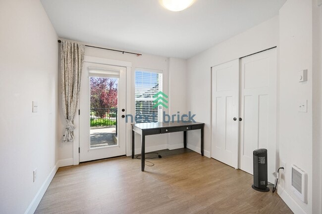 Building Photo - 3 BED & 3 BATH CONDO FOR RENT
