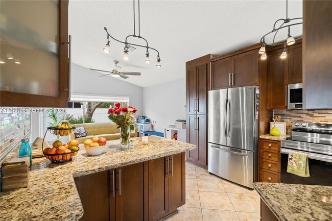 Building Photo - Northwest 19th Street, Miami, FL 33029 - 3 BR 2 BA single-family home