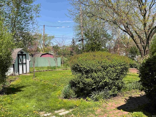 Building Photo - 3715 Marigold Dr