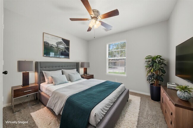 Building Photo - 1607 Sandy Park Dr