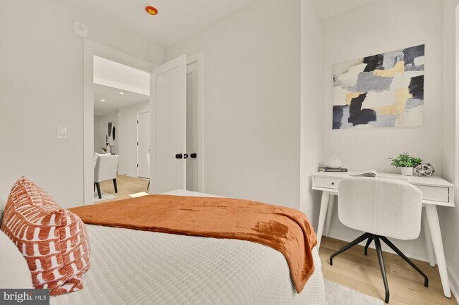 Building Photo - 2610 41st St NW