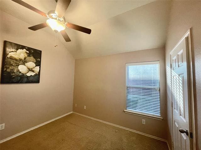 Building Photo - 3210 W Glenwood Dr