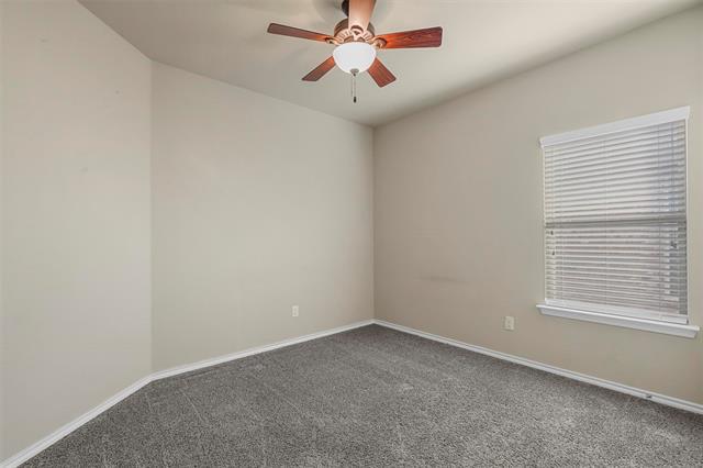 Building Photo - 1216 Vaughna Dr