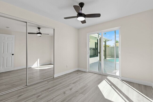Building Photo - 4946-4948 63rd Street