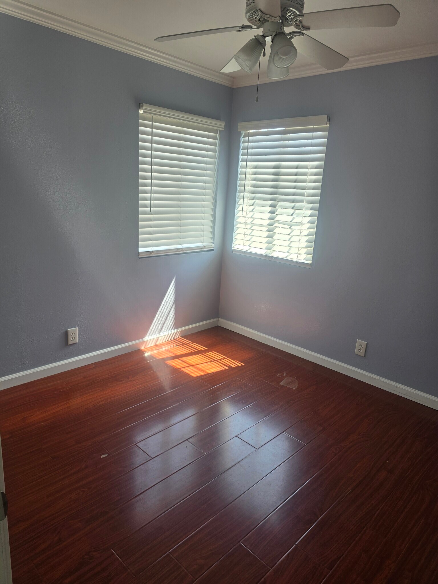 Living room - 4577 W 166th St