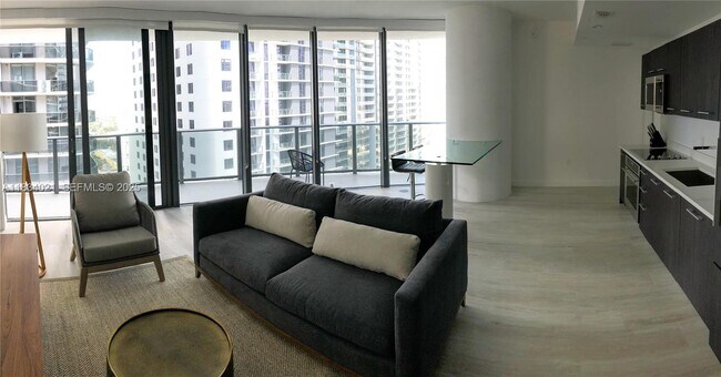 Building Photo - 45 SW 9th St