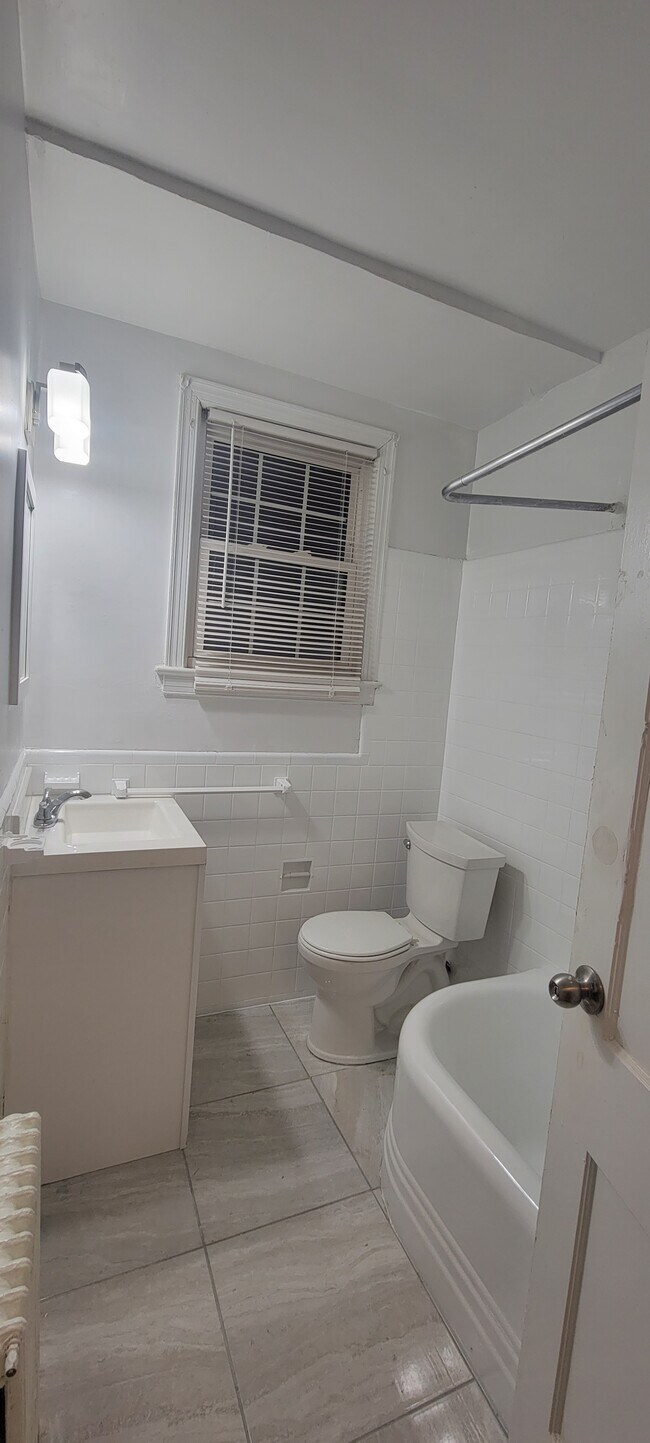 Bathroom - 5061 New Hampshire Ave NW