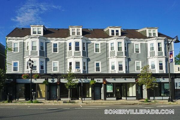 Building Photo - 160 Broadway