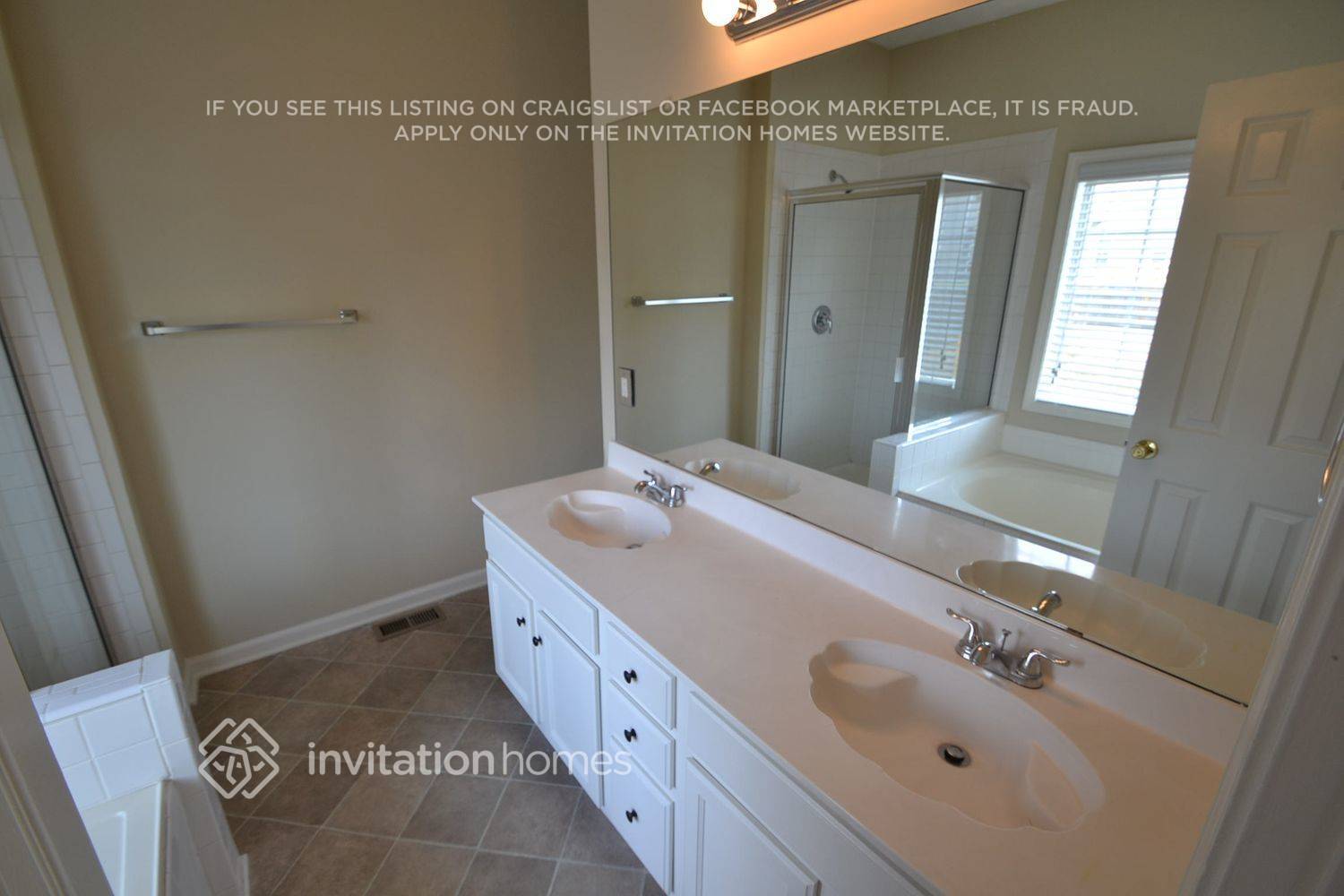 Building Photo - 2014 Santenay Dr S W