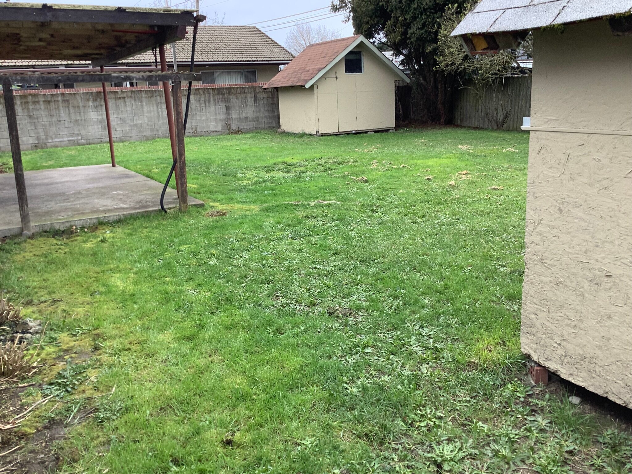 Building Photo - 509 29th Ave SE