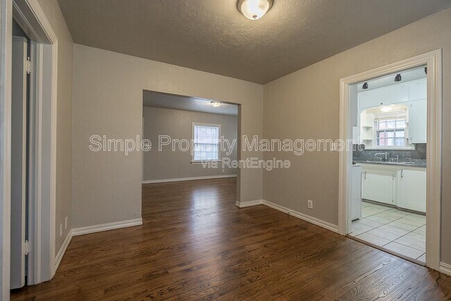 Building Photo - 3109 NW 23rd St