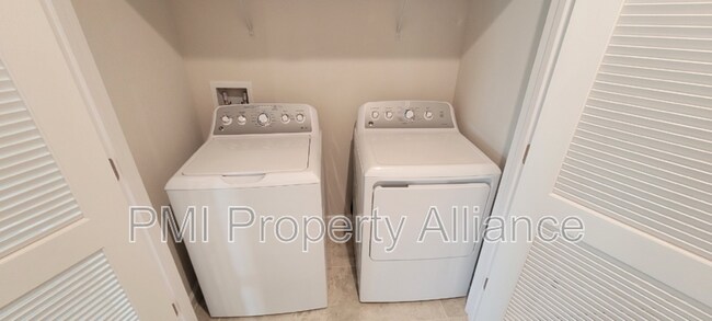 Building Photo - 141 Piave St