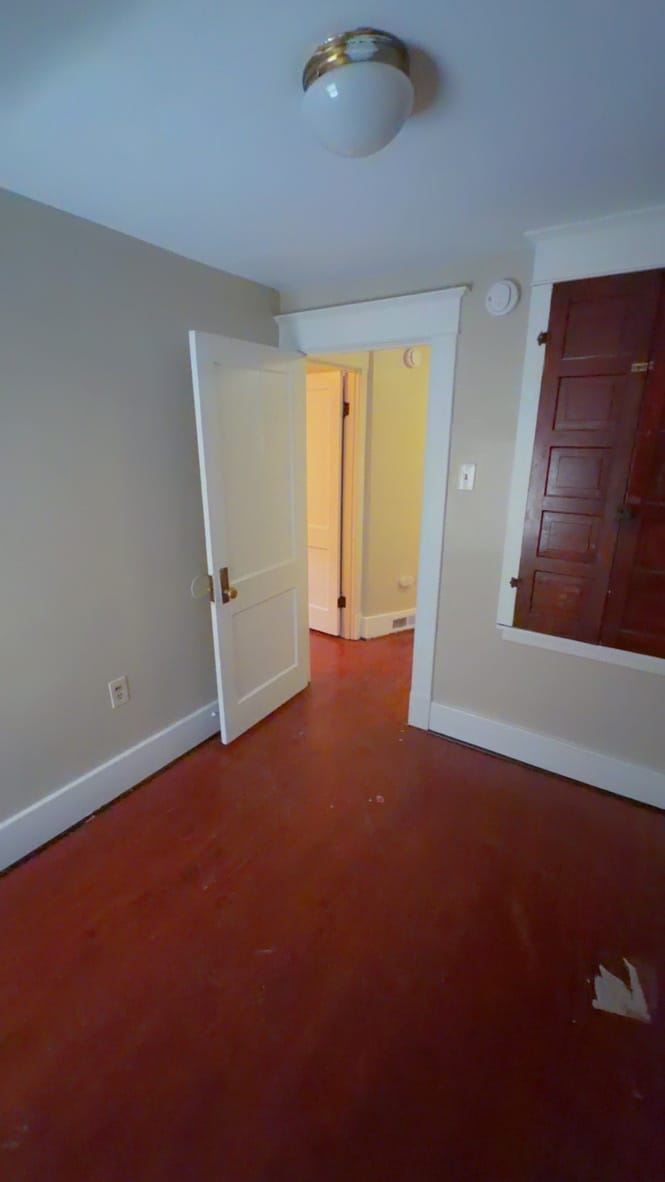 Building Photo - 191 Vandervoort St