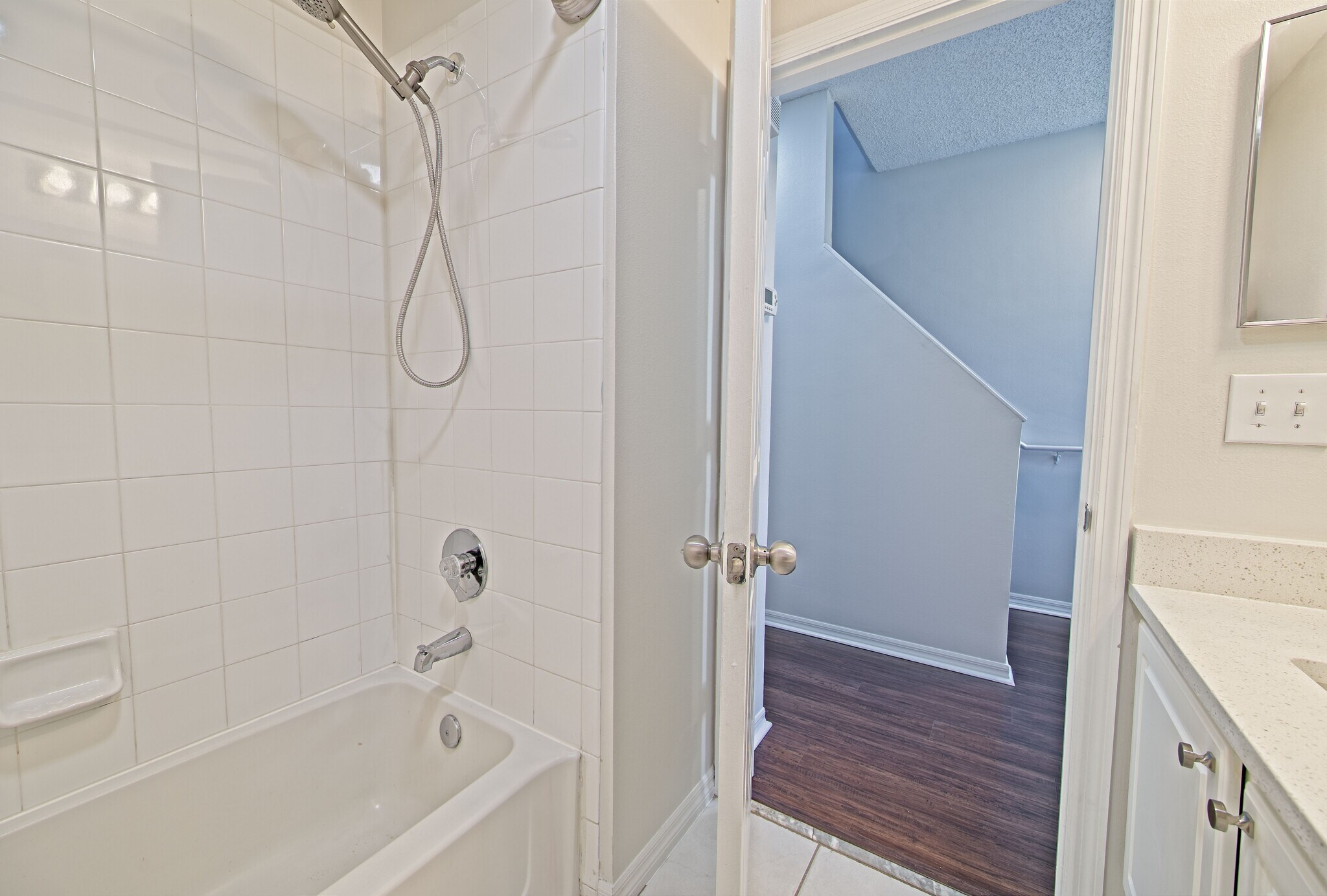 Building Photo - 5701 Bentgrass Dr