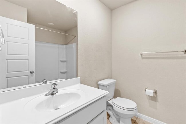 Building Photo - 2039 Rowan Wy