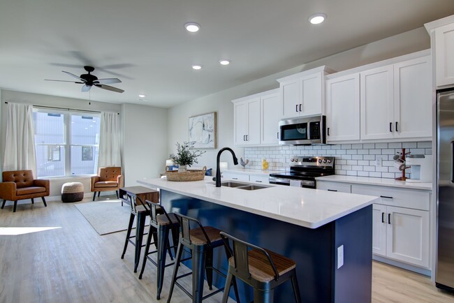 Building Photo - Brand New Luxury Townhomes: 3BR, 2.5Bath A...