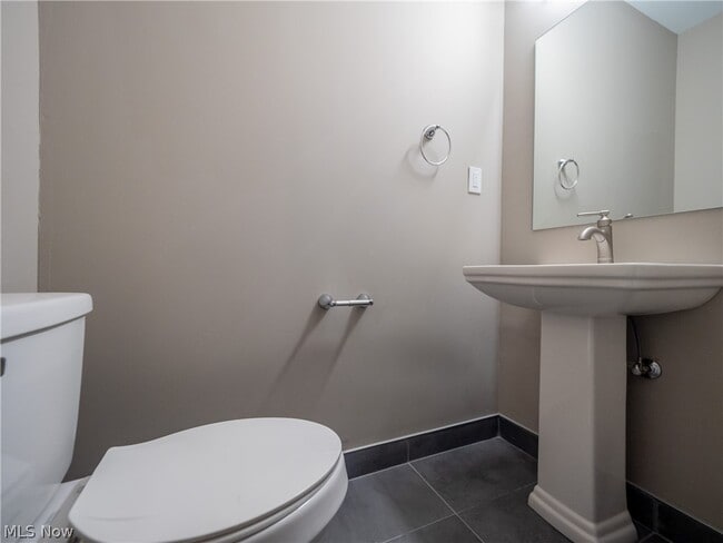 Building Photo - 3800 Euclid Ave