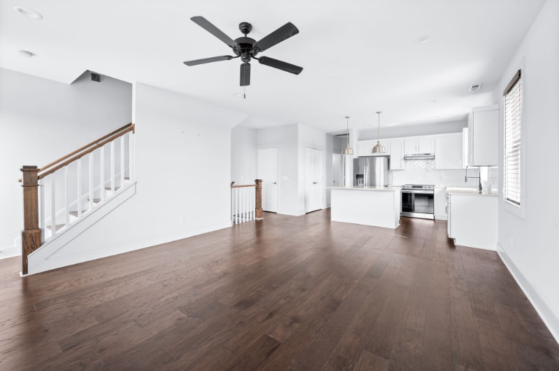 Building Photo - 736 Inspiration Blvd