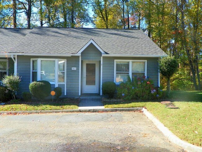 Building Photo - 3011 Windchase Court