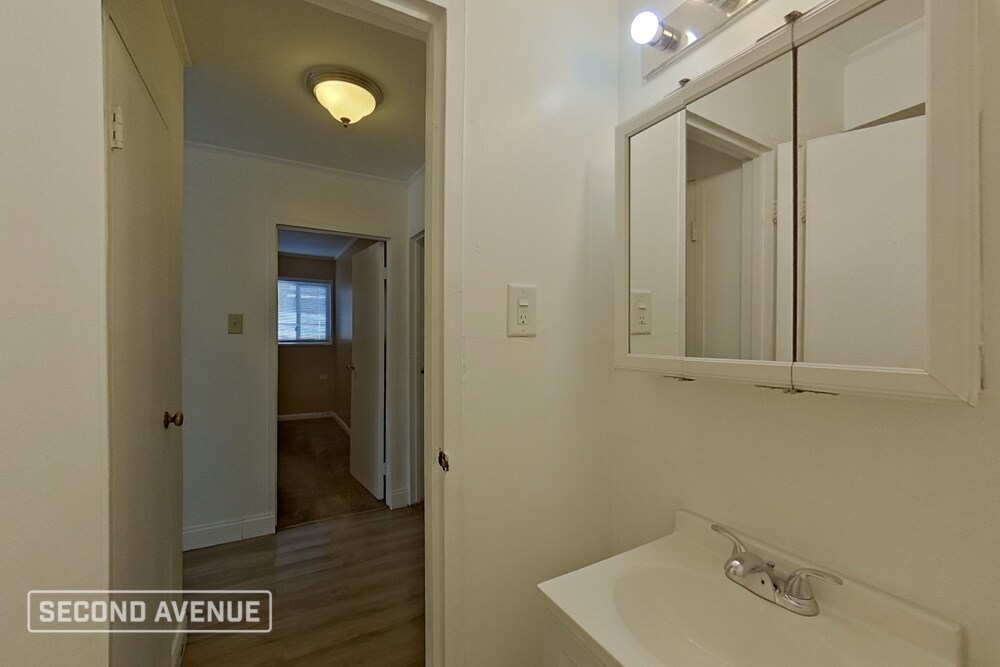 Building Photo - 441 Talala St