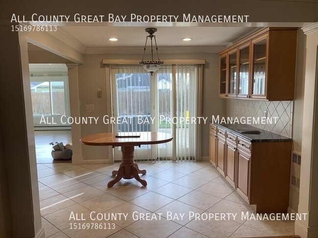 Building Photo - 3 Vernon St