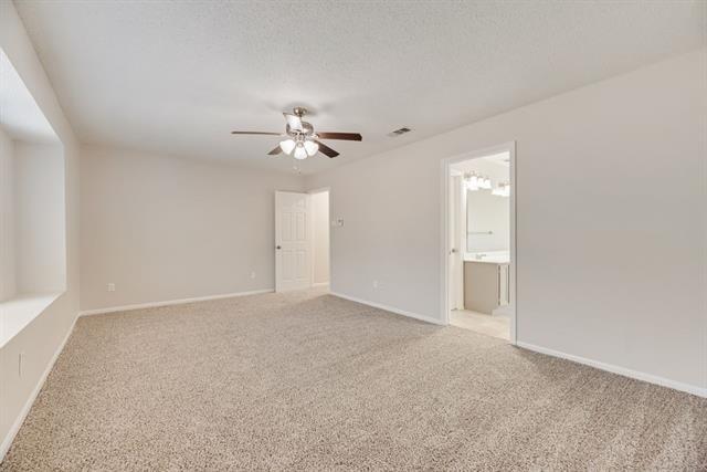 Building Photo - 3325 Fox Hollow Ct