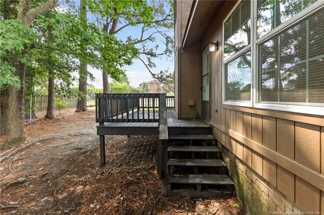 Building Photo - 6897 Candlewood Dr