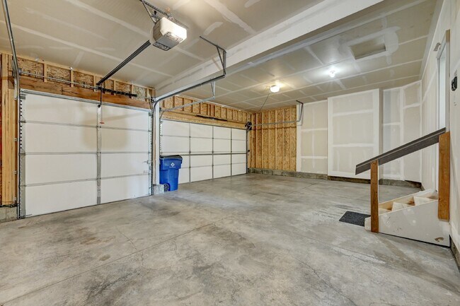 Building Photo - $3,100 - 4-Bed, 3-Bath Home in Co Springs ...