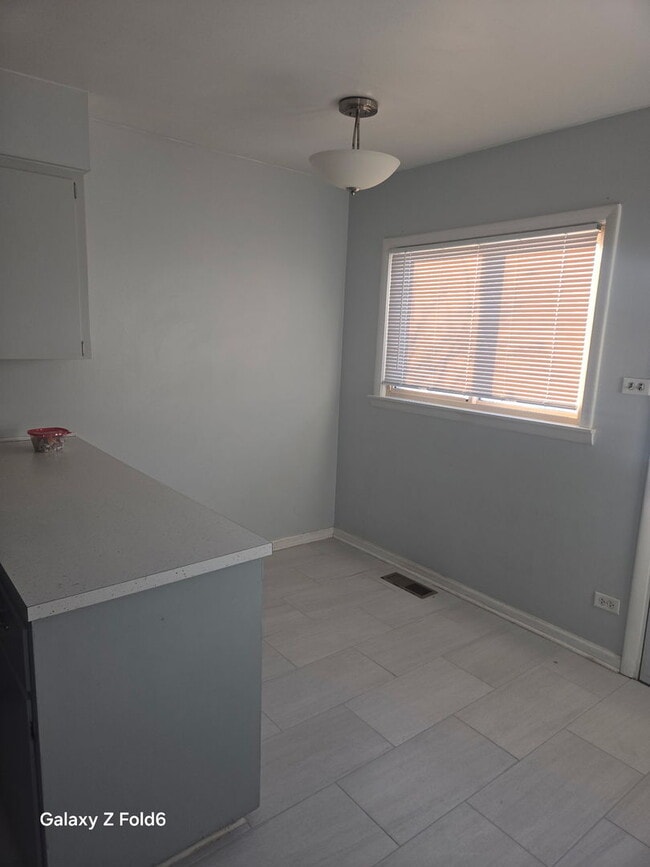 Building Photo - 550 Washington Blvd