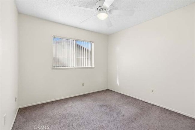 Building Photo - Single family home for rent