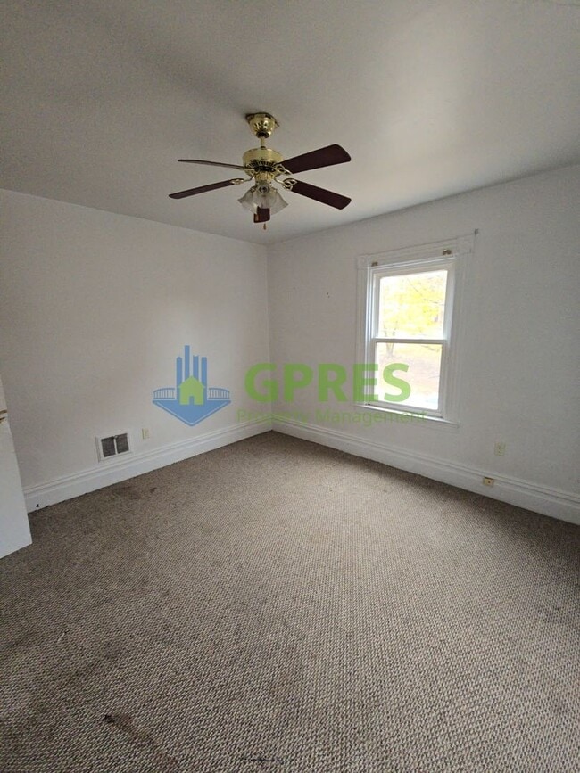 Building Photo - 159-161 Freeport Rd