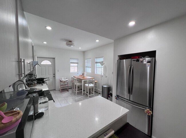 Building Photo - 600 17th St