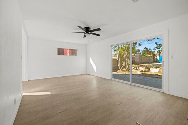 Main House - 37815 Robina Ave