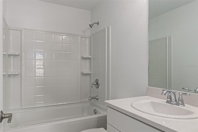 Building Photo - 6357 Fairmont Ln