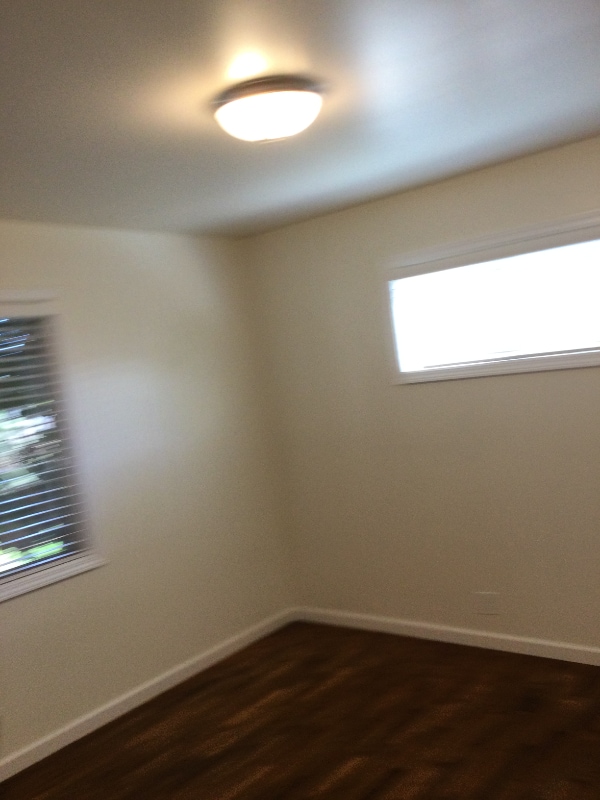 Building Photo - 307 Wood St