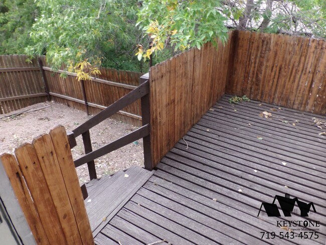 Building Photo - Charming Duplex in Pueblo West – Comfortable & Convenient Living $1300/$1300