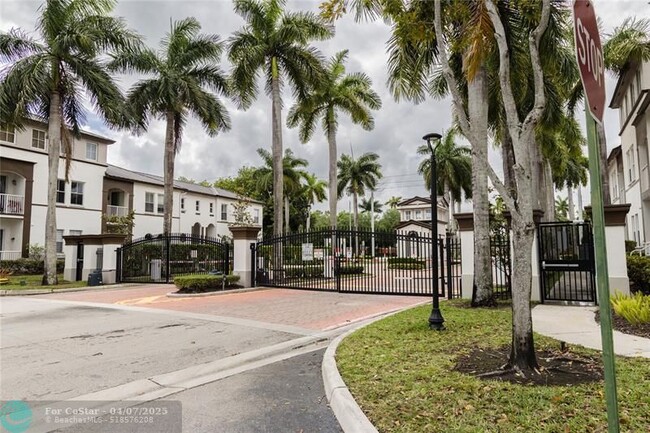 Building Photo - 4301 SW 160th Ave