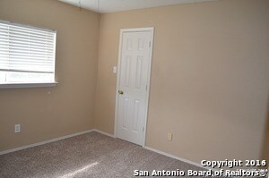 Building Photo - 443 Bluegrass Creek