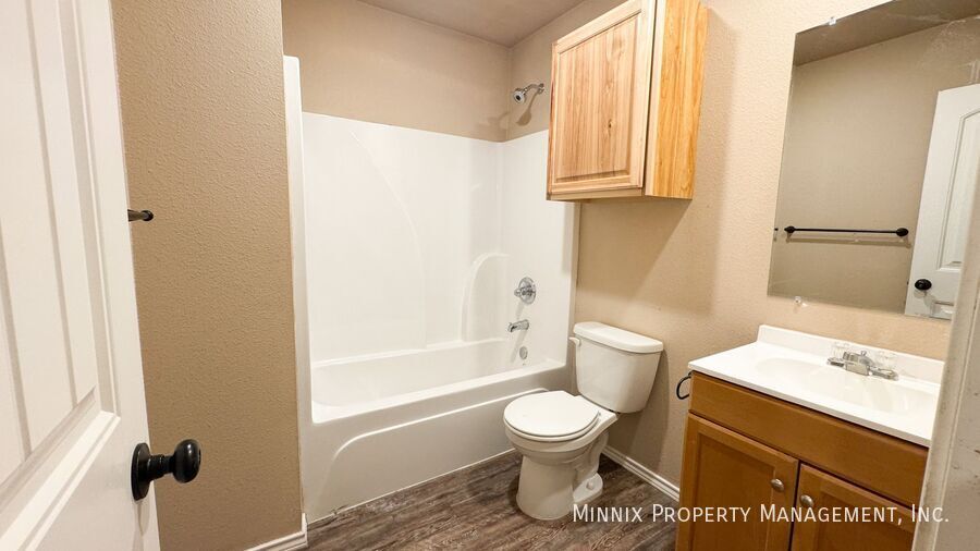 Building Photo - 2419 N Ave O