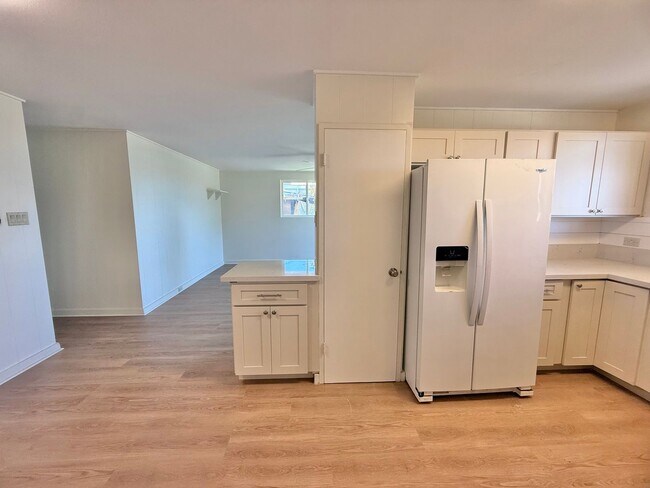 Building Photo - Newly Renovated 4 Bedroom / 2 Bathroom Home for Rent in Lahaina!