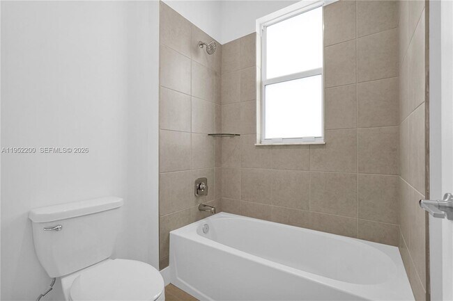 Building Photo - 4422 SW 122nd Ter