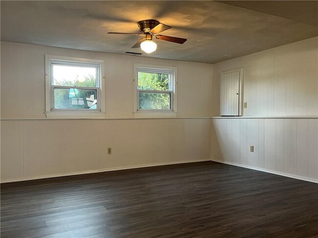 Building Photo - 35 Namquid Dr